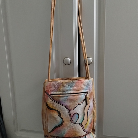 Vintage leather hand painted bag - Picture 3 of 5